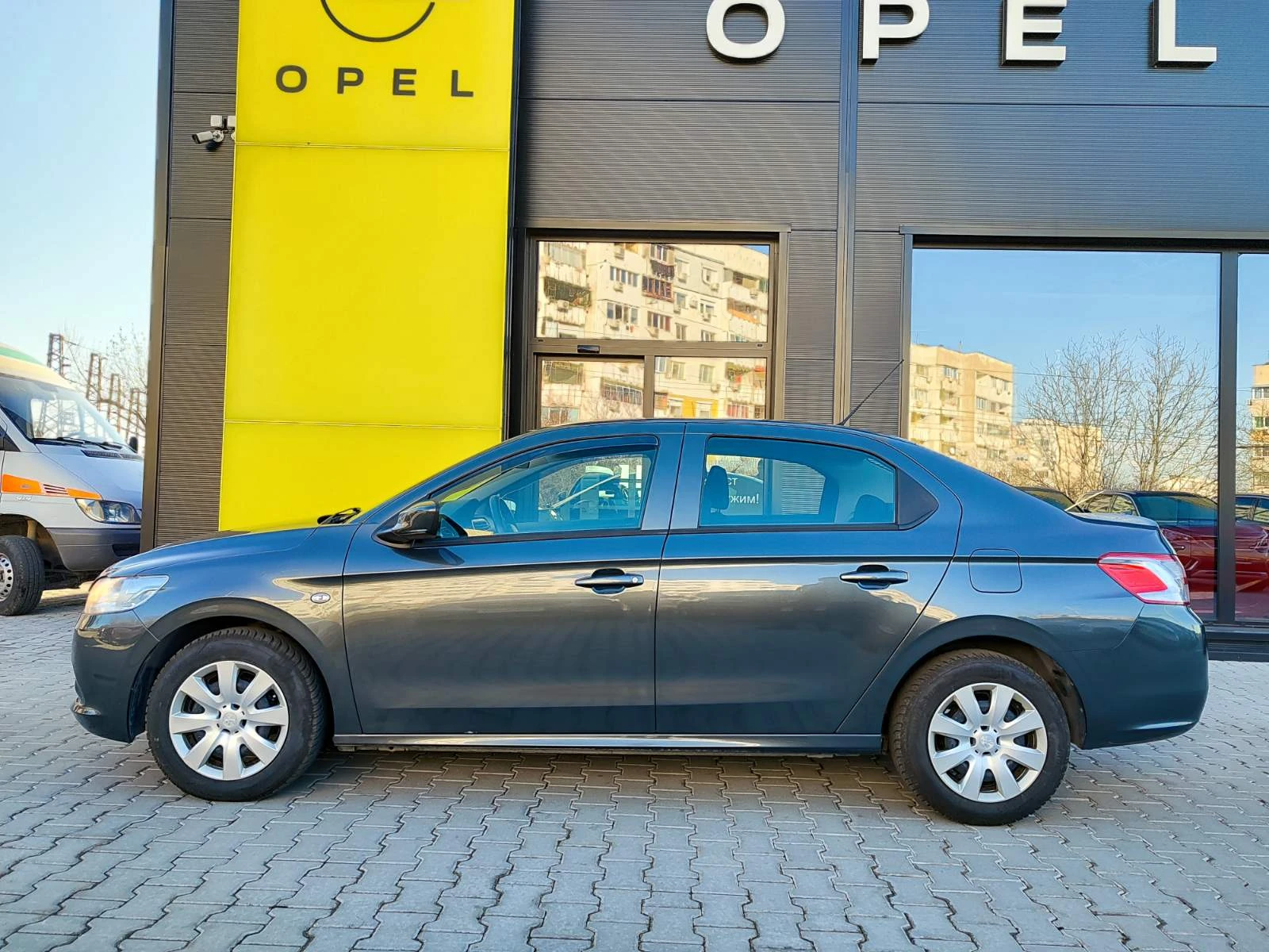 Peugeot 301 1.2 i VTi 82 (EB2F) | Mobile.bg � ����������� 4