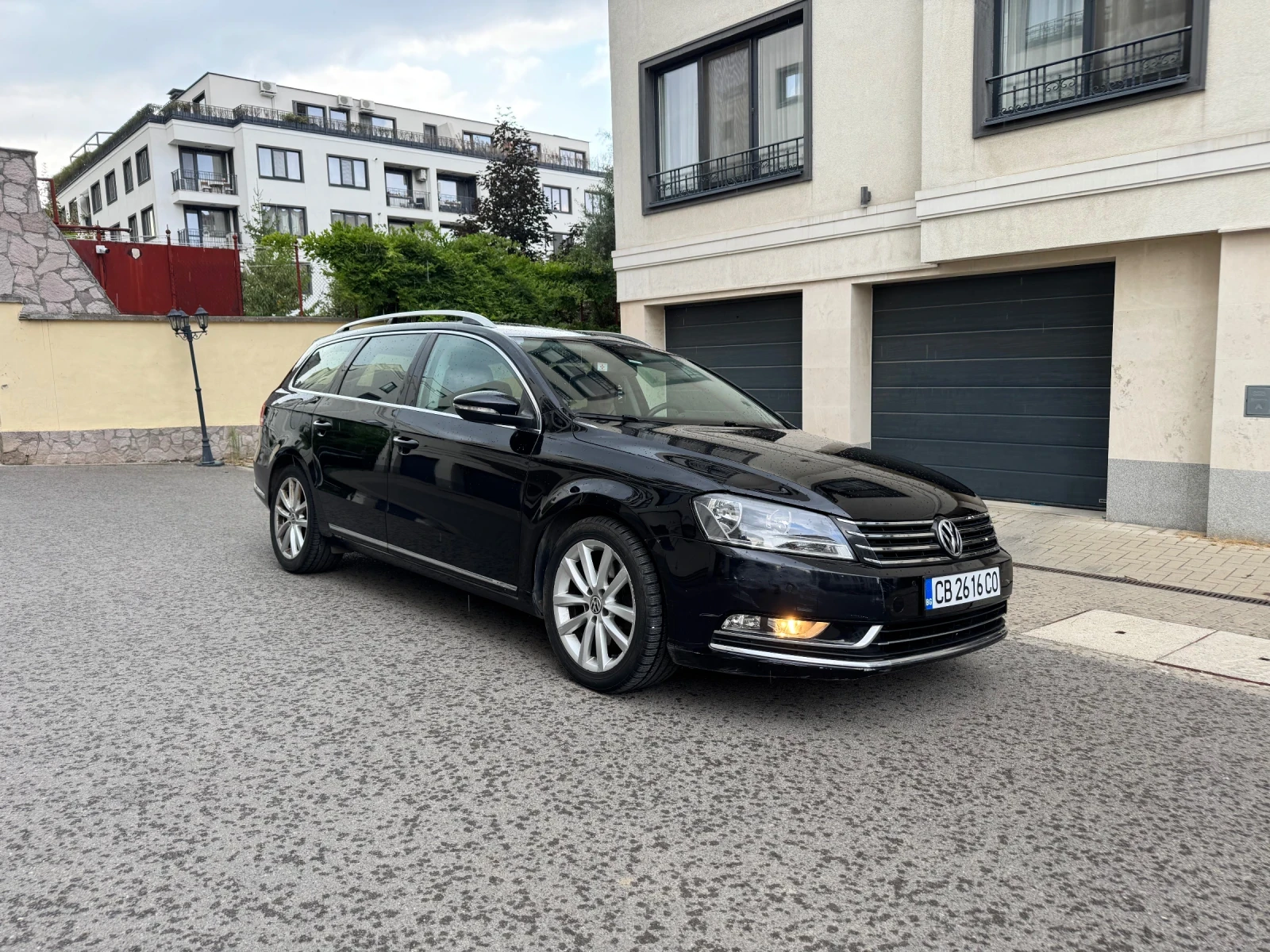 VW Passat VW Passat 2.0 TDI Bluemotion 2011 - изображение 8