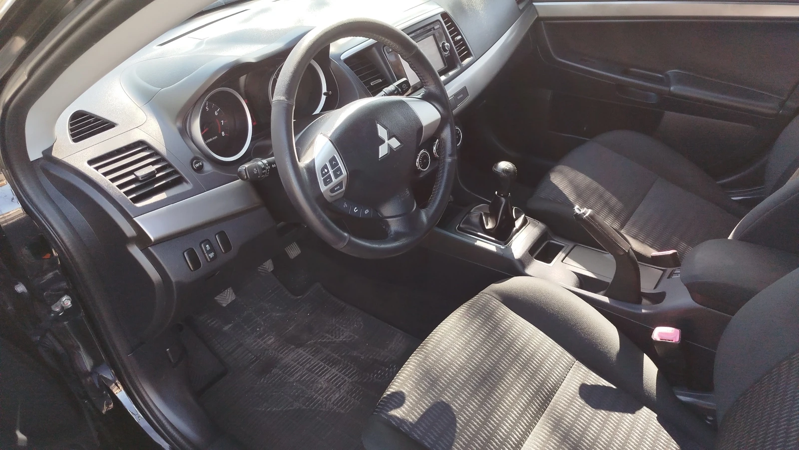 Mitsubishi Lancer 1.6  2-РИ КОМПЛЕКТ ГУМИ и ДЖАНТИ - изображение 9