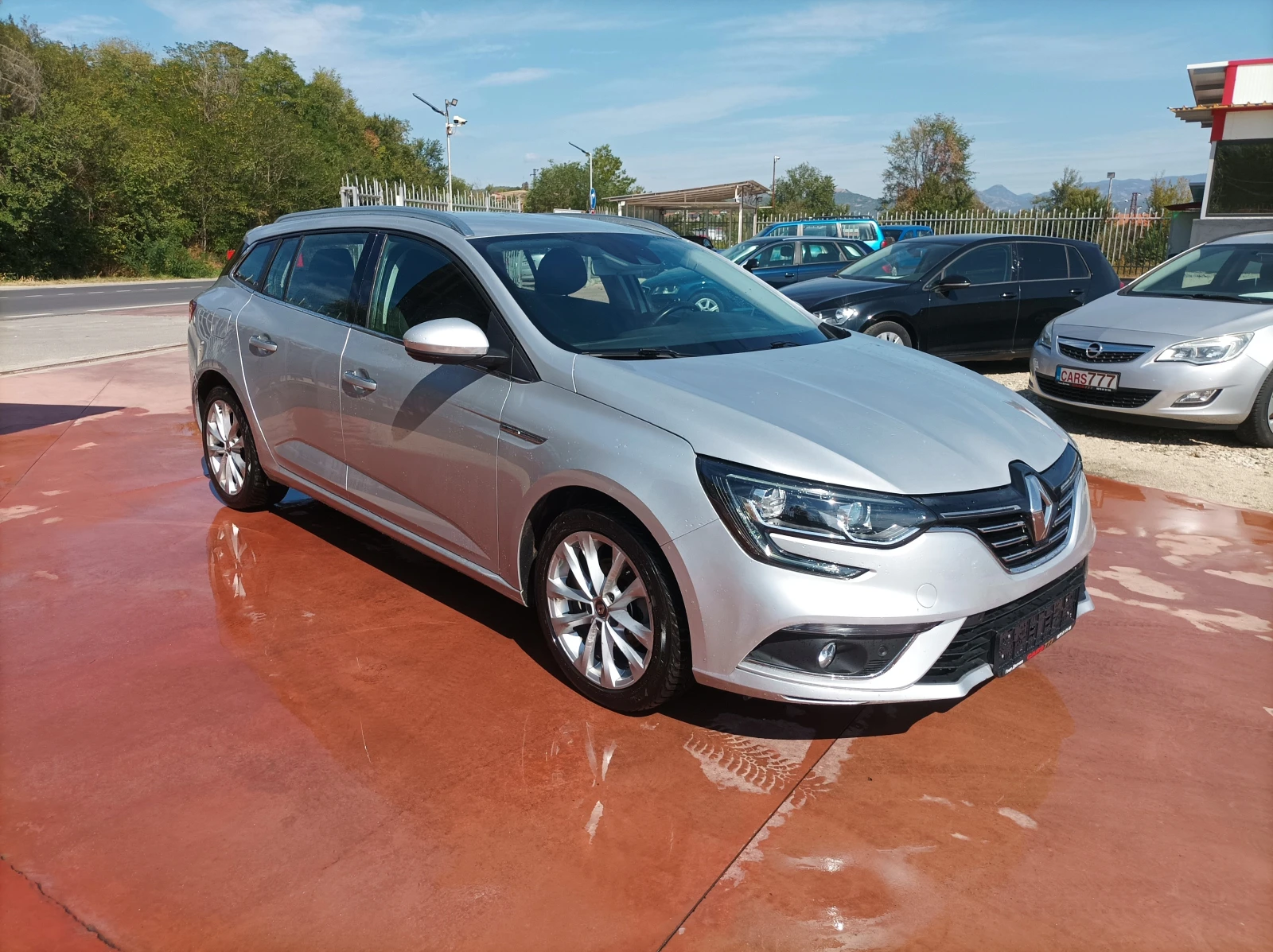 Renault Megane 1.5 CDI -EURO 6D/-ЛИЗИНГ  - изображение 2