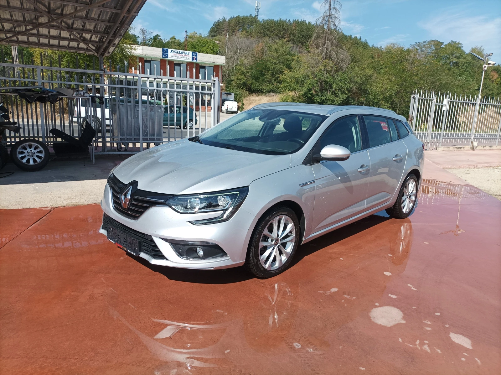 Renault Megane 1.5 CDI -EURO 6D/-ЛИЗИНГ  - изображение 5