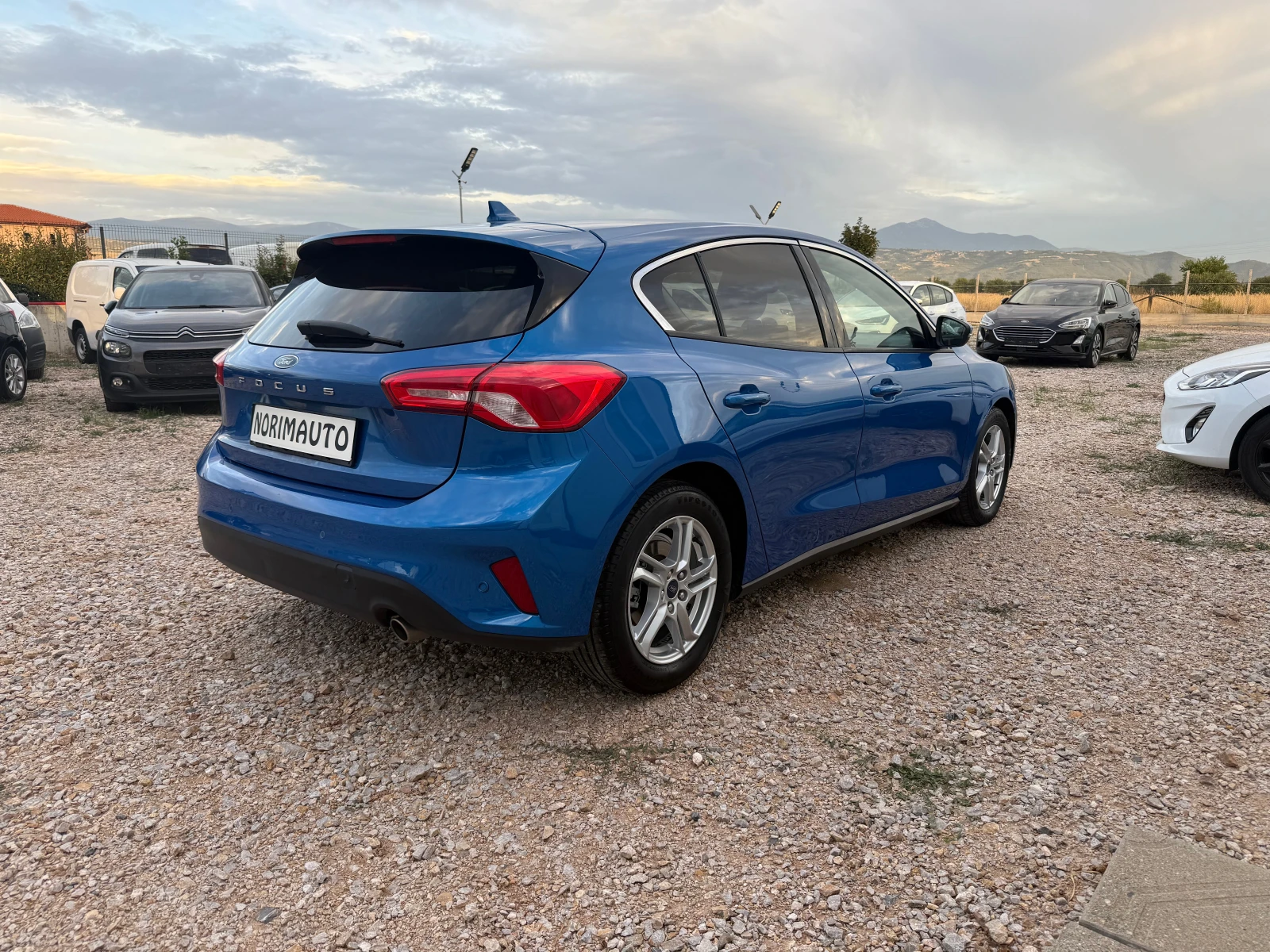 Ford Focus 1.5d/Titanium/Automatic/Service book/Euro6 - изображение 2