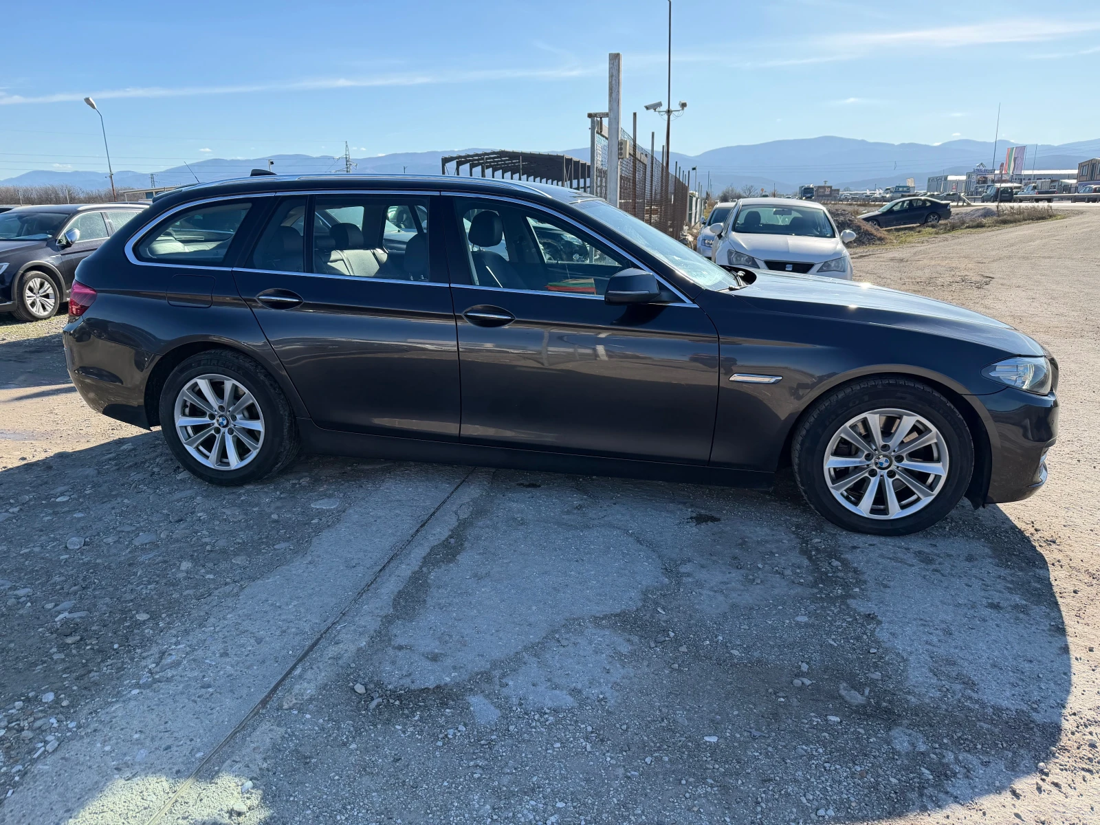 BMW 525 X-DRIVE - изображение 4