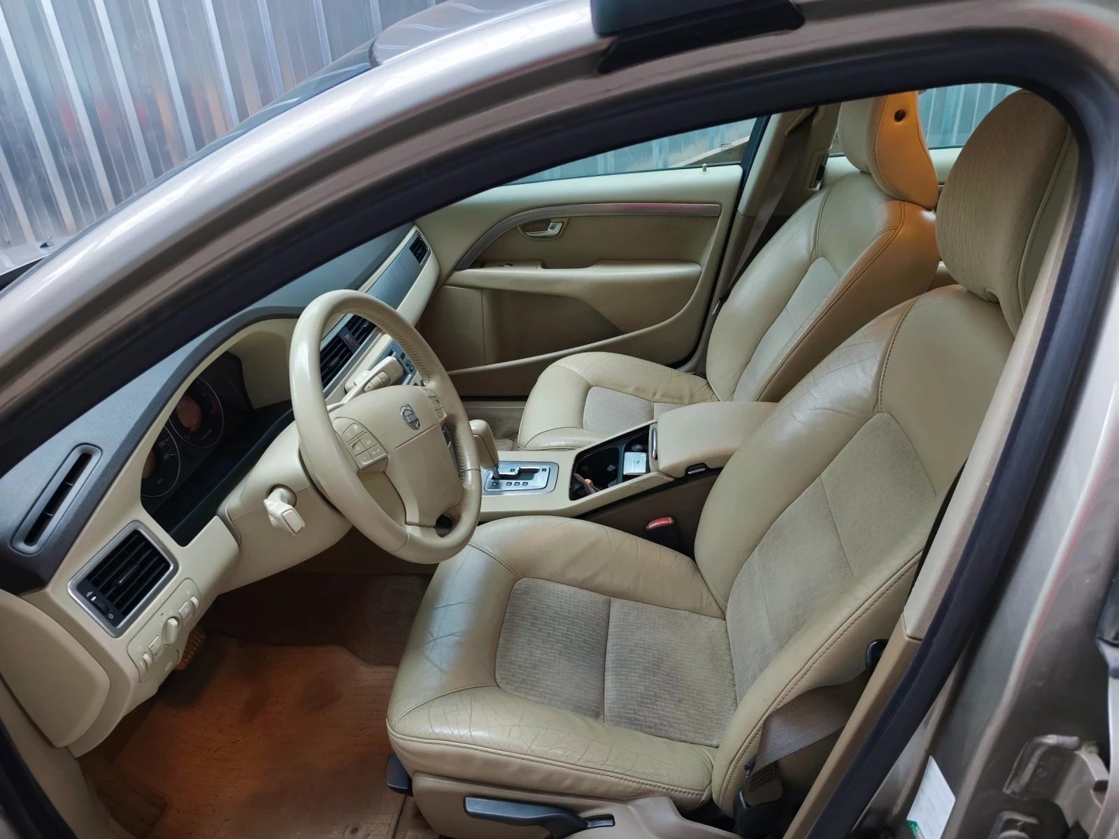 Volvo V70 | Mobile.bg � ����������� 11
