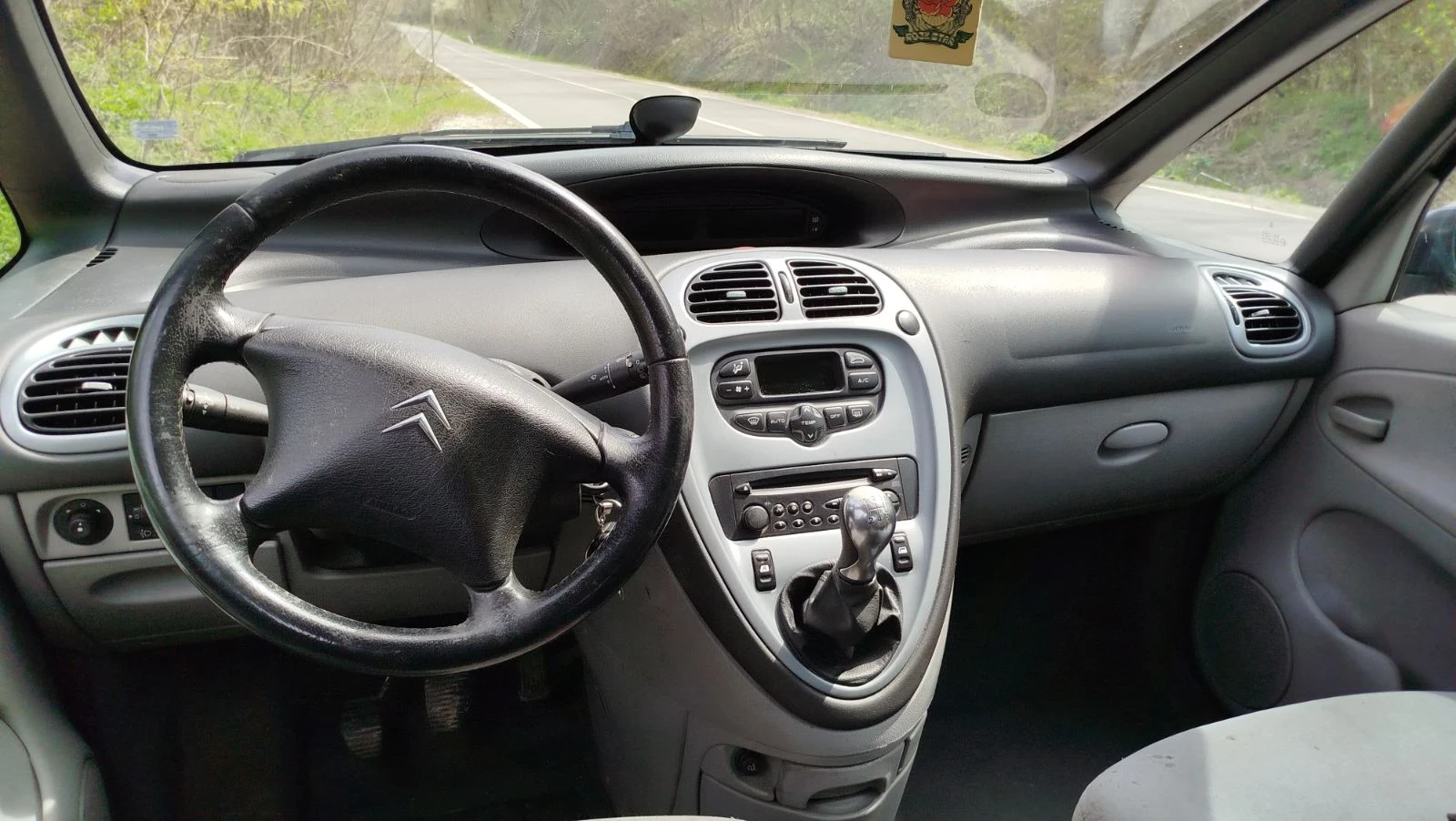 Citroen Xsara picasso, снимка 4 - Автомобили и джипове - 54230006