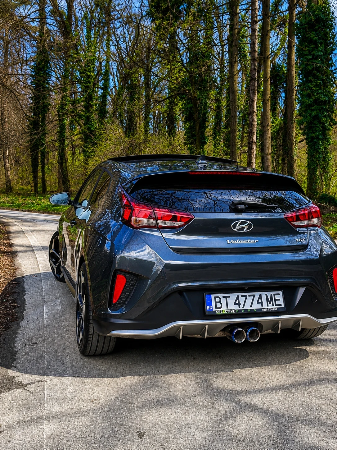 Hyundai Veloster  Hyundai Veloster 1.6 T-GDI Turbo 204 �.�. | Mobile.bg � ����������� 3