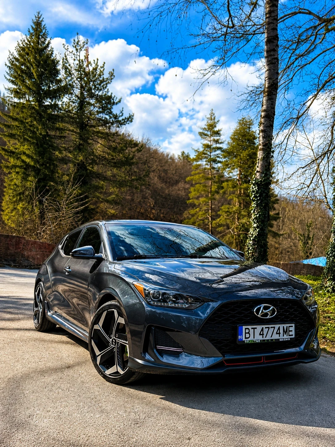 Hyundai Veloster  Hyundai Veloster 1.6 T-GDI Turbo 204 к.с.