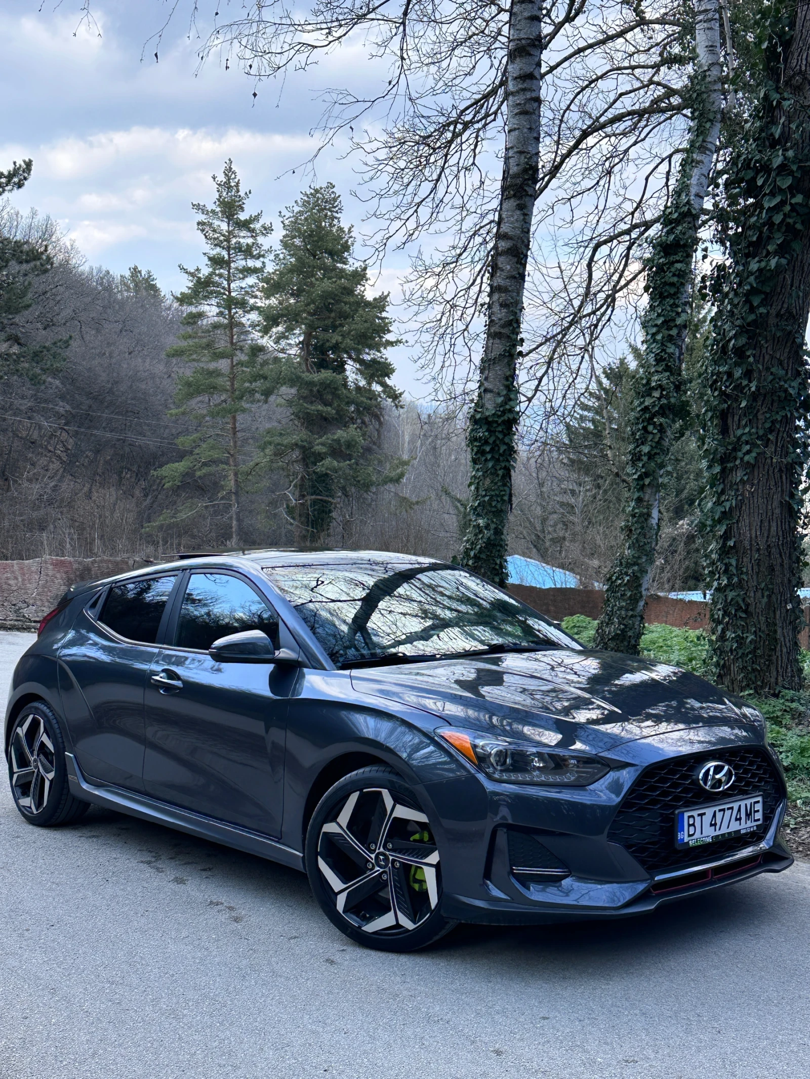 Hyundai Veloster  Hyundai Veloster 1.6 T-GDI Turbo 204 к.с.