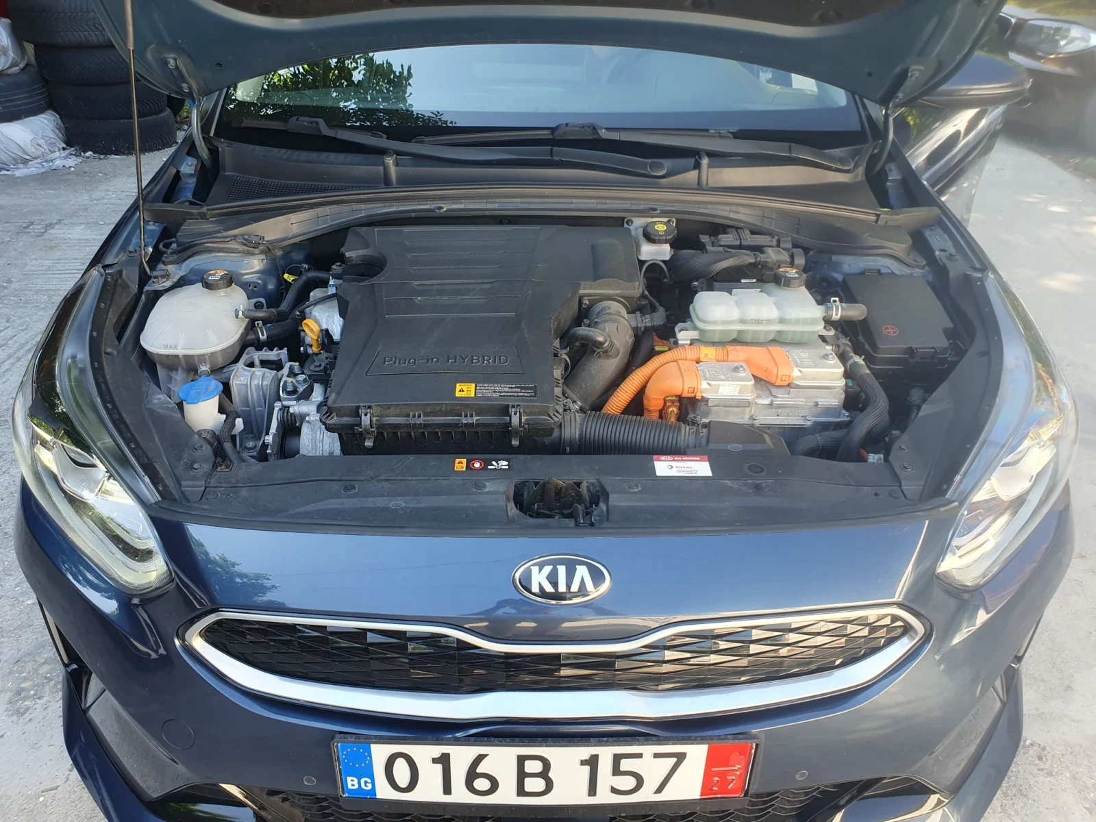 Kia Ceed 1.6 Hibrud FULL FULL PLATINUM, снимка 15 - Автомобили и джипове - 55292339