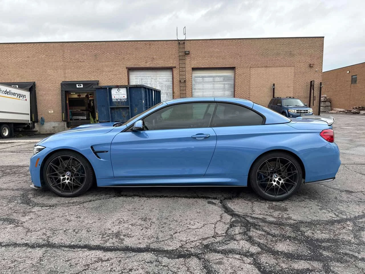 BMW M4 * Cabriolet * АВТОКРЕДИТ БЕЗ ПЪРВОНАЧАЛНА ВНОСКА* , снимка 2 - Автомобили и джипове - 55400111
