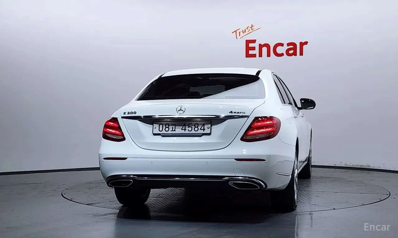 Mercedes-Benz 300 * E300 Exclusive * CARFAX * ���� �� �� | Mobile.bg � ����������� 4