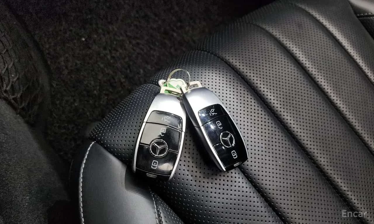 Mercedes-Benz 300 * E300 Exclusive * CARFAX * ���� �� �� | Mobile.bg � ����������� 12
