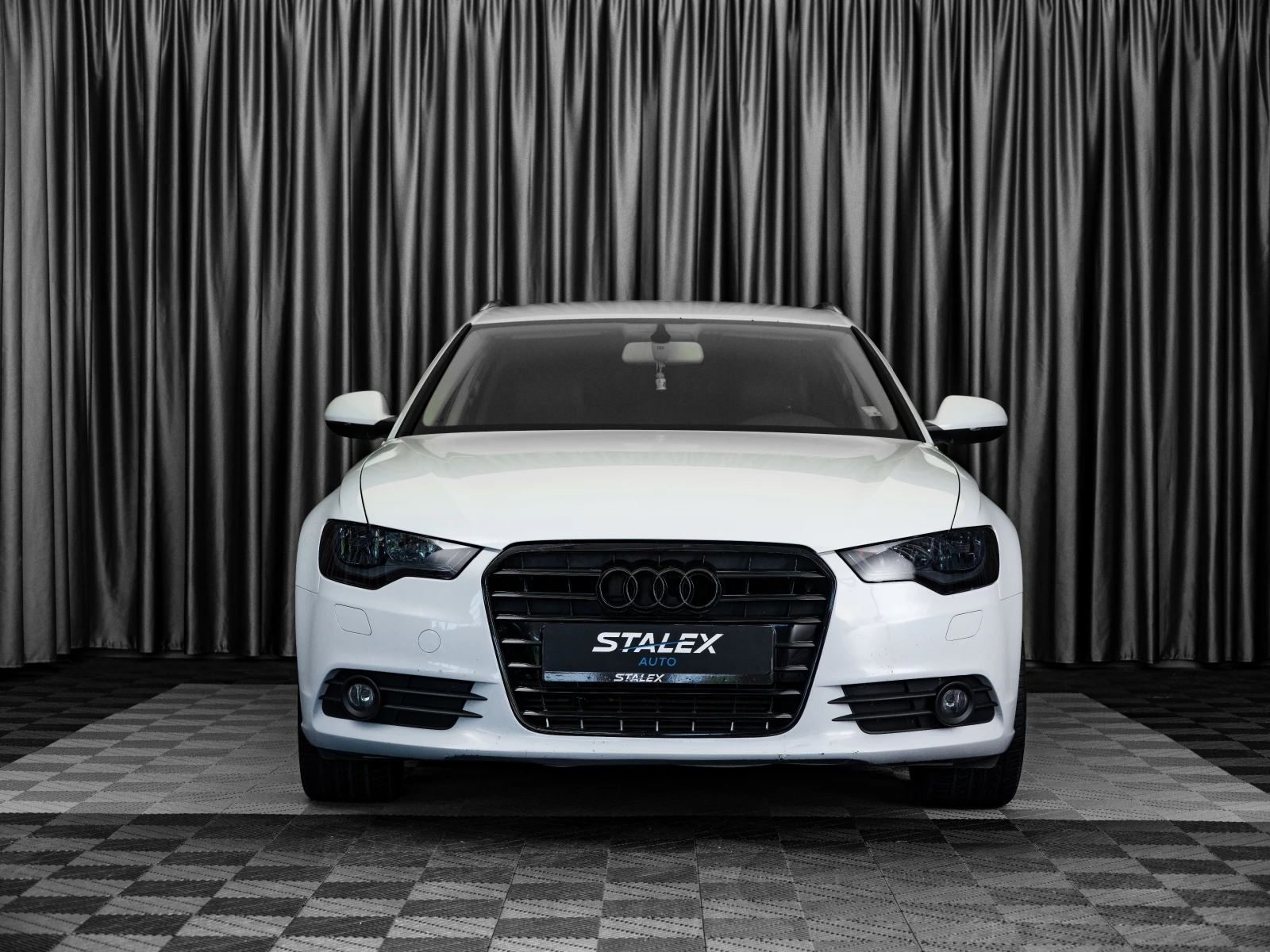 Audi A6 3TDI AVANT Aвтоматик, снимка 2 - Автомобили и джипове - 55545657