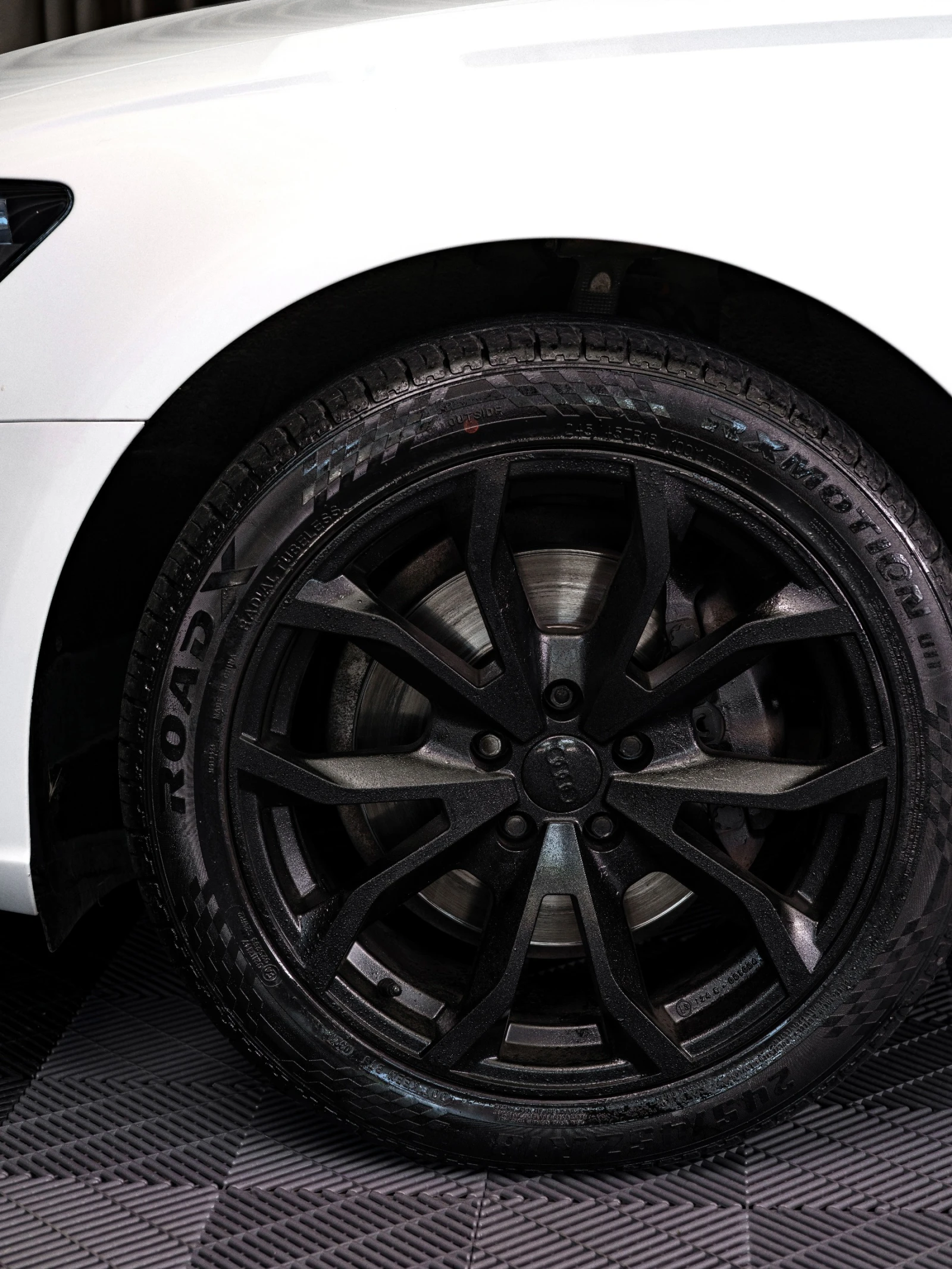 Audi A6 3TDI AVANT Aвтоматик, снимка 16 - Автомобили и джипове - 55545657