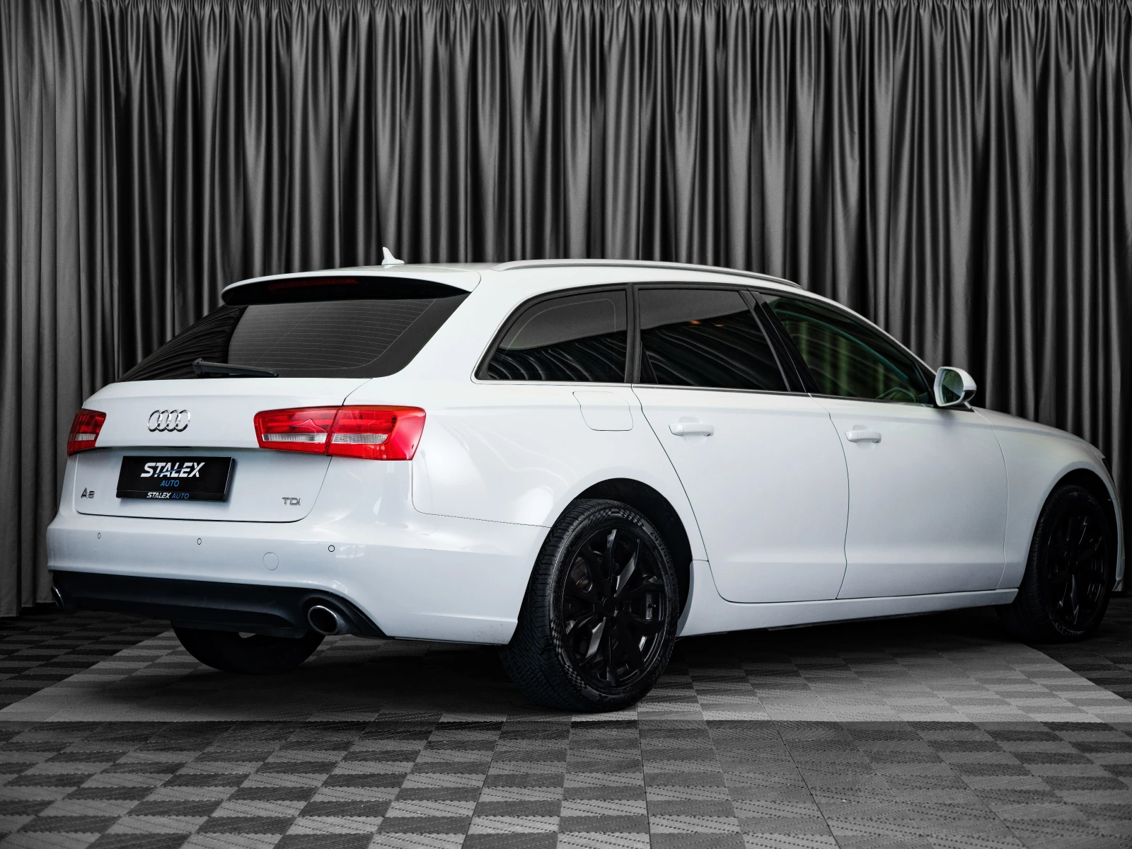 Audi A6 3TDI AVANT Aвтоматик, снимка 5 - Автомобили и джипове - 55545657
