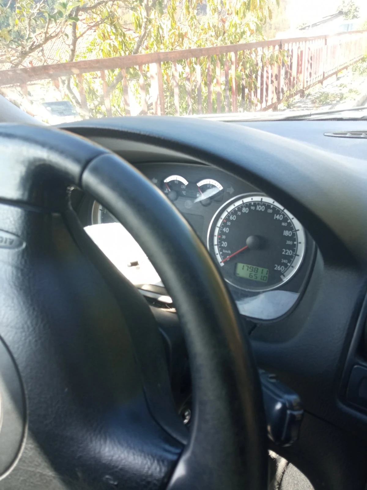 VW Golf, снимка 5 - Автомобили и джипове - 56150888