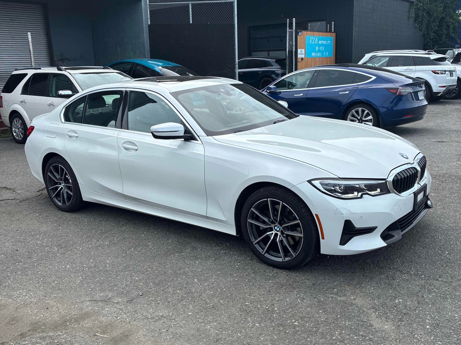 BMW 330 XDrive* DIGITAL* ПОДГРЕВ* ПАНО, снимка 3 - Автомобили и джипове - 56248866