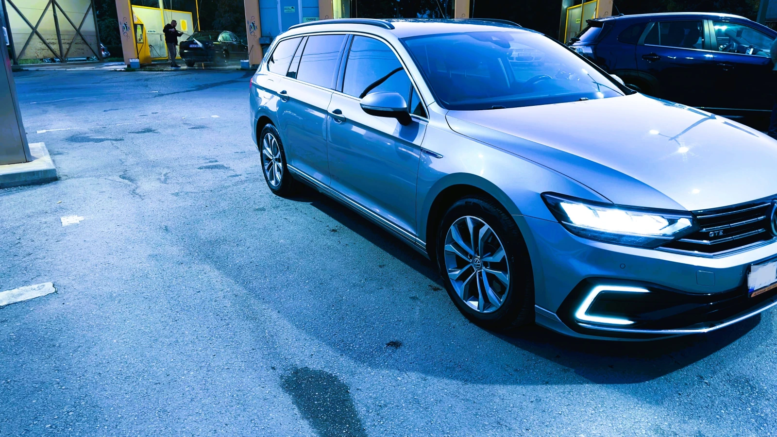 VW Passat 1.4TSI 218 кс., снимка 3 - Автомобили и джипове - 56310747