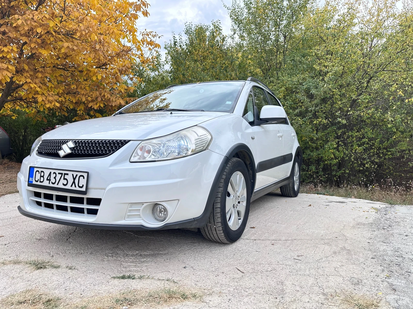 Suzuki SX4 Bari Edition 4x4, снимка 2 - Автомобили и джипове - 56451412