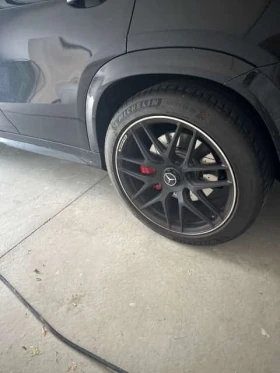 Mercedes-Benz GLE * AMG 63 S * PANO* KEYLESS* ПОДГРЕВ* , снимка 6