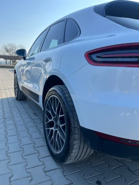 Porsche Macan 2.0T* Нови вериги* LPG* Топ* Обслужено* , снимка 11