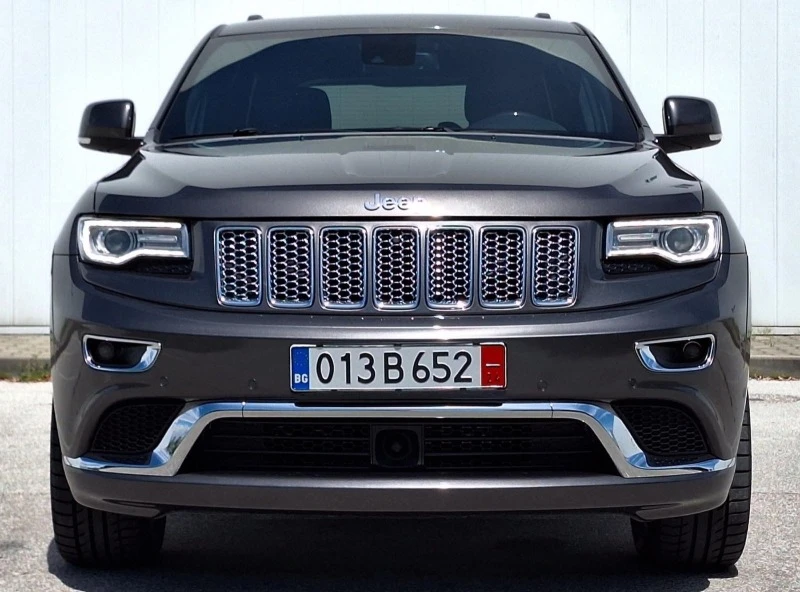 Jeep Grand cherokee SUMMIT* ПЪЛНА СЕРВИЗНА  ИСТОРИЯ , снимка 3 - Автомобили и джипове - 45894173