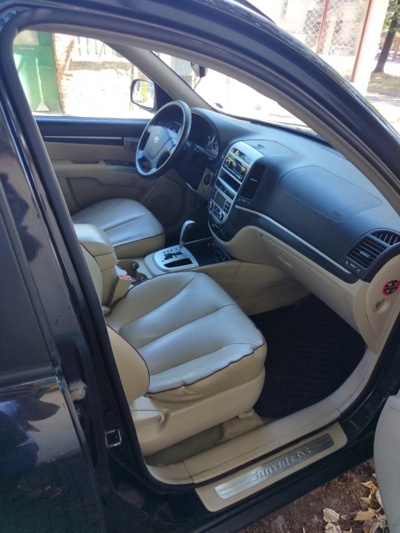 Hyundai Santa fe, снимка 5 - Автомобили и джипове - 46736031