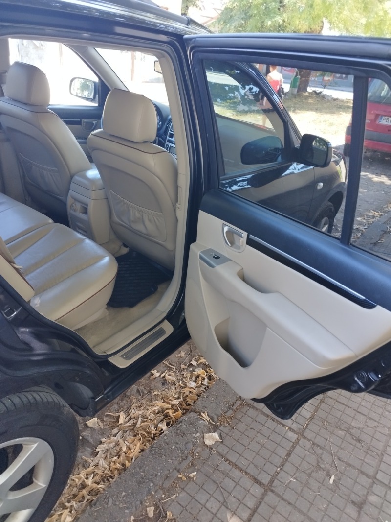 Hyundai Santa fe, снимка 8 - Автомобили и джипове - 46736031