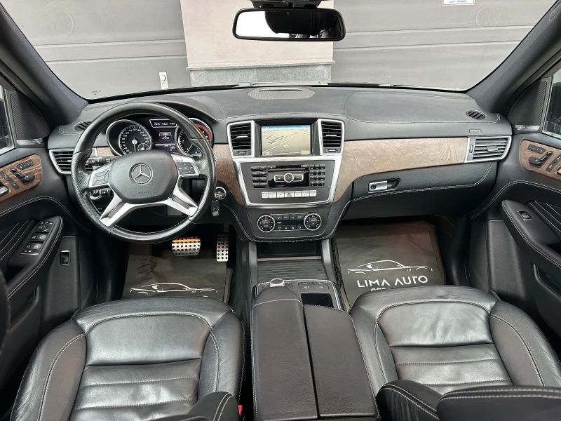 Mercedes-Benz ML 350 AMG Pack / Pano / Harman / Distronic, снимка 7 - Автомобили и джипове - 48343563