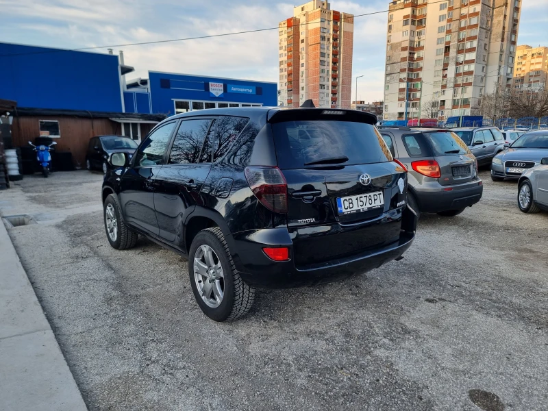 Toyota Rav4 2.2D4D , снимка 5 - Автомобили и джипове - 49413084