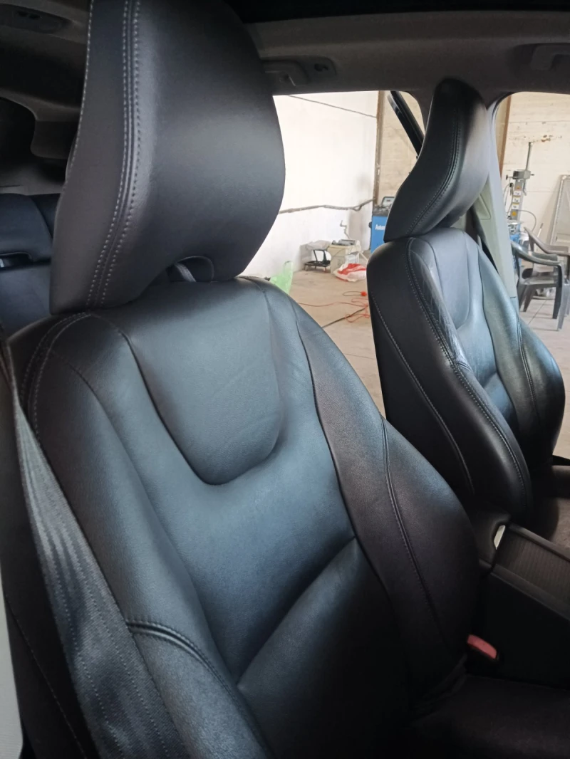 Volvo XC60 Премиум, снимка 6 - Автомобили и джипове - 52473285