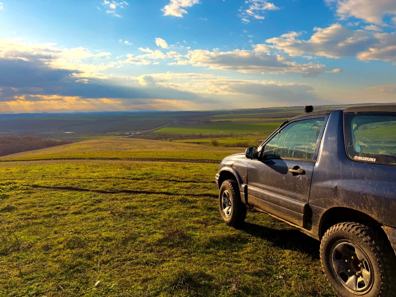 Suzuki Grand vitara Повдигната 