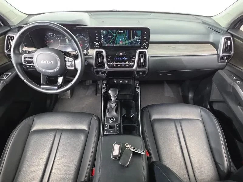 Kia Sorento, снимка 7 - Автомобили и джипове - 56690868