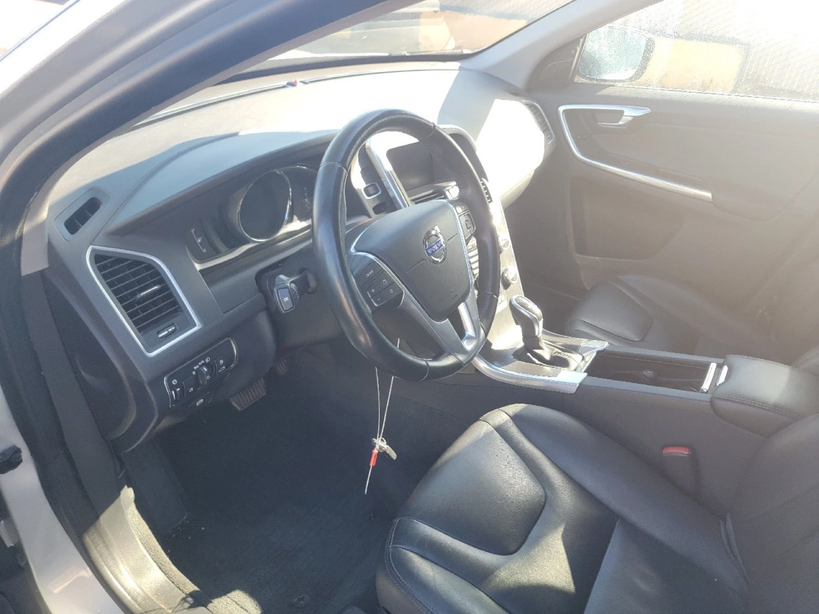 Volvo XC60  | Mobile.bg   5