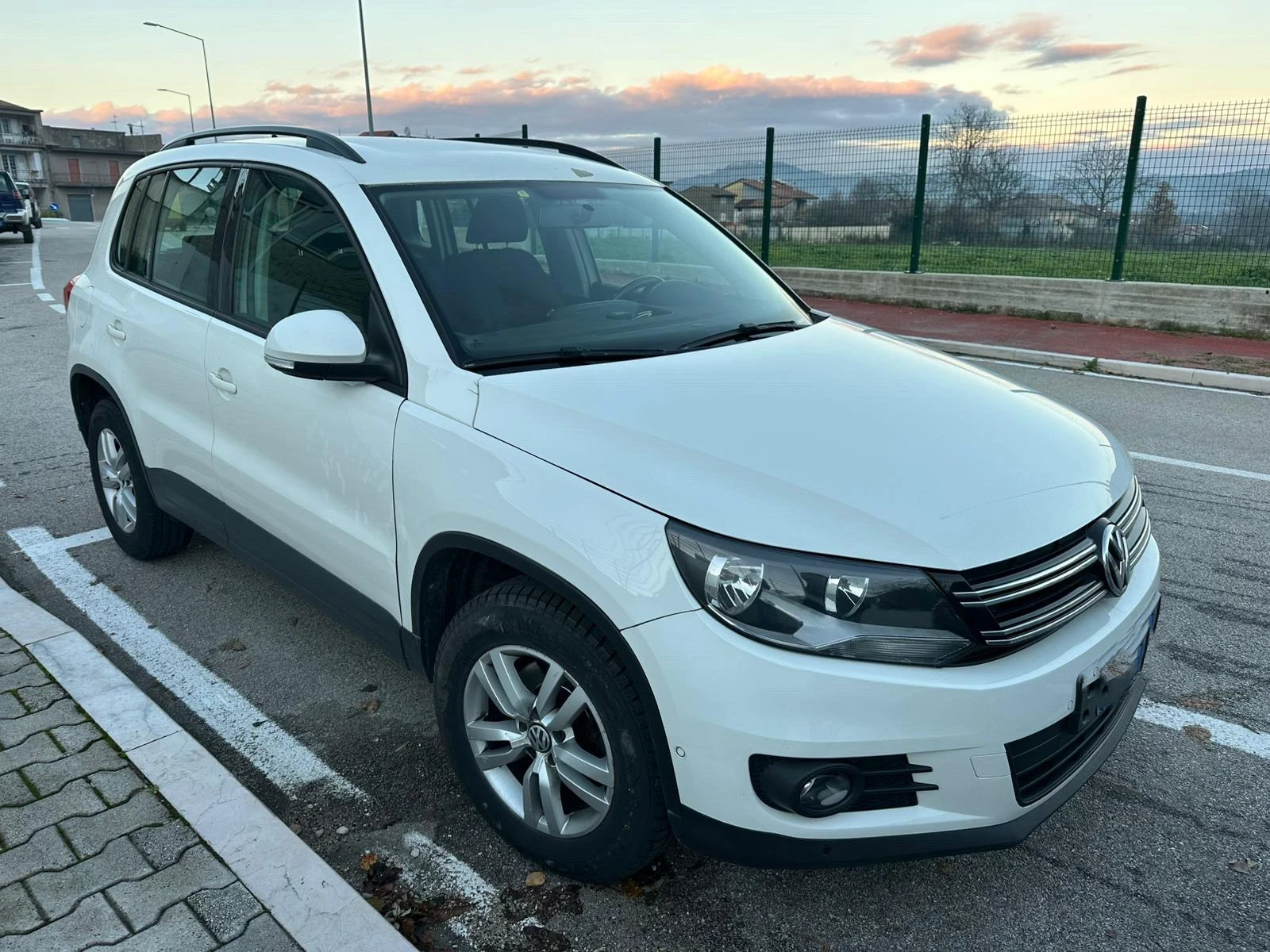 VW Tiguan 2.0 TDI 110CV Business Sport e Style BlueMotion Te | Mobile.bg   3