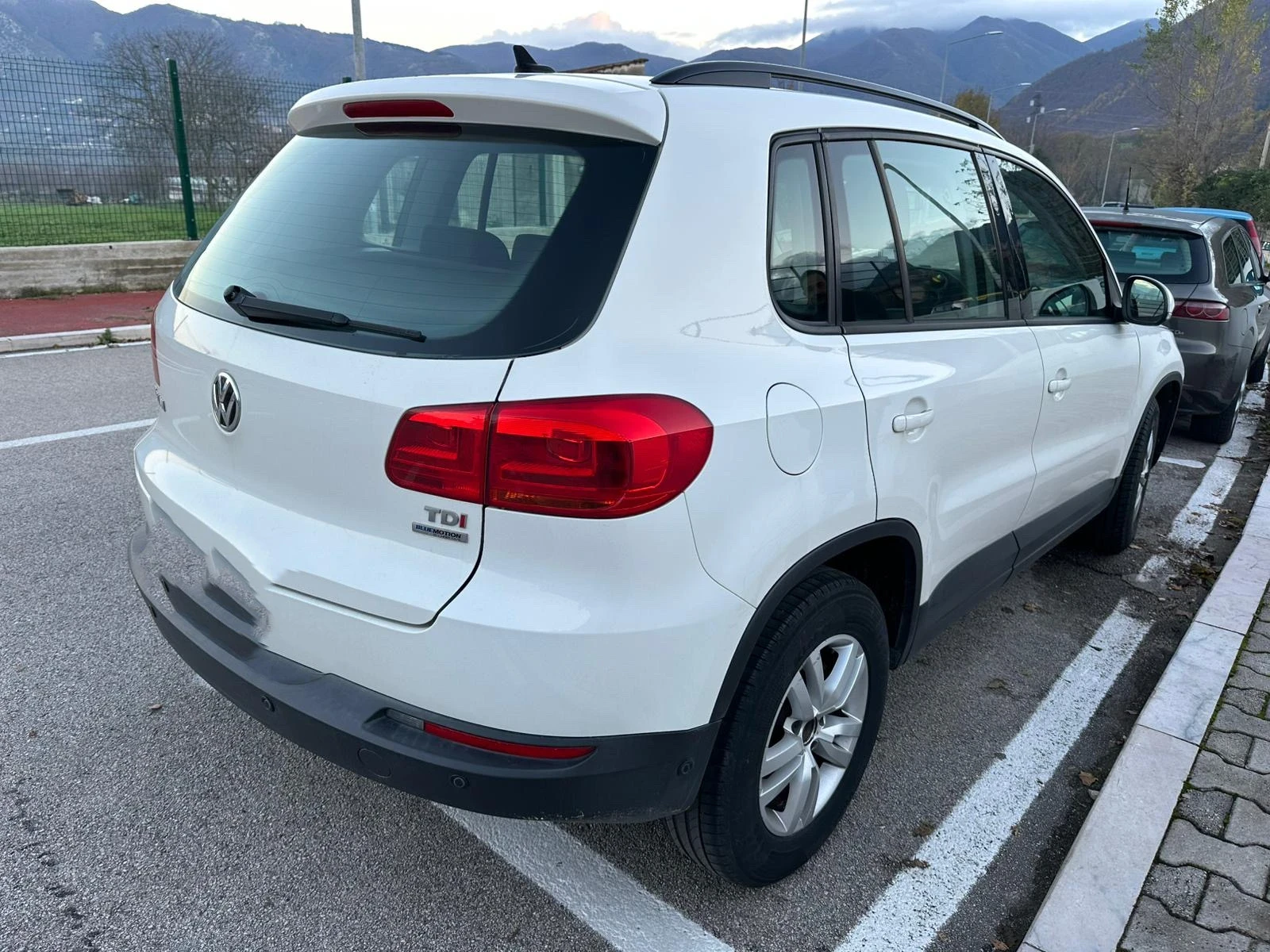 VW Tiguan 2.0 TDI 110CV Business Sport e Style BlueMotion Te | Mobile.bg   6