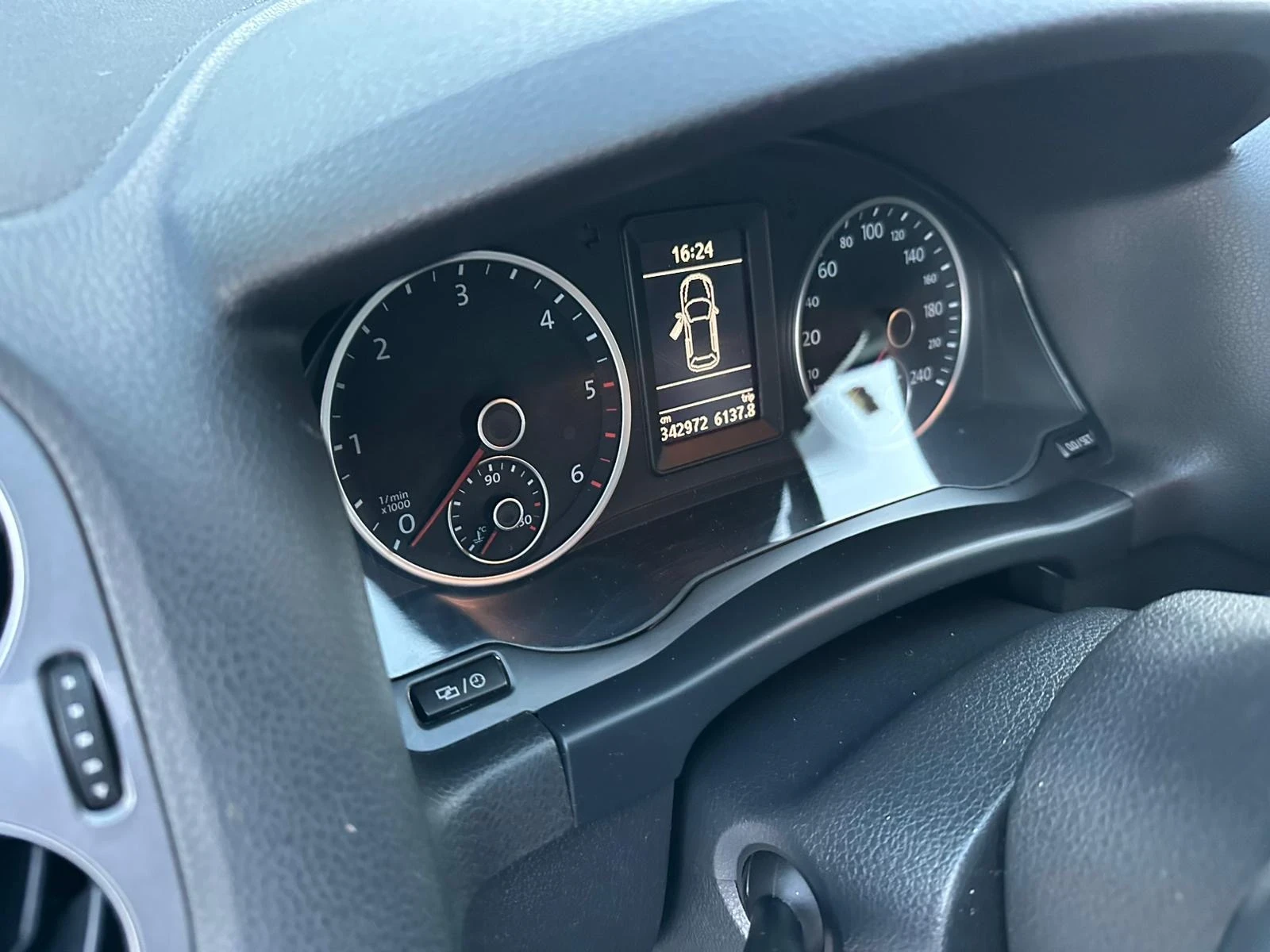 VW Tiguan 2.0 TDI 110CV Business Sport e Style BlueMotion Te | Mobile.bg   8