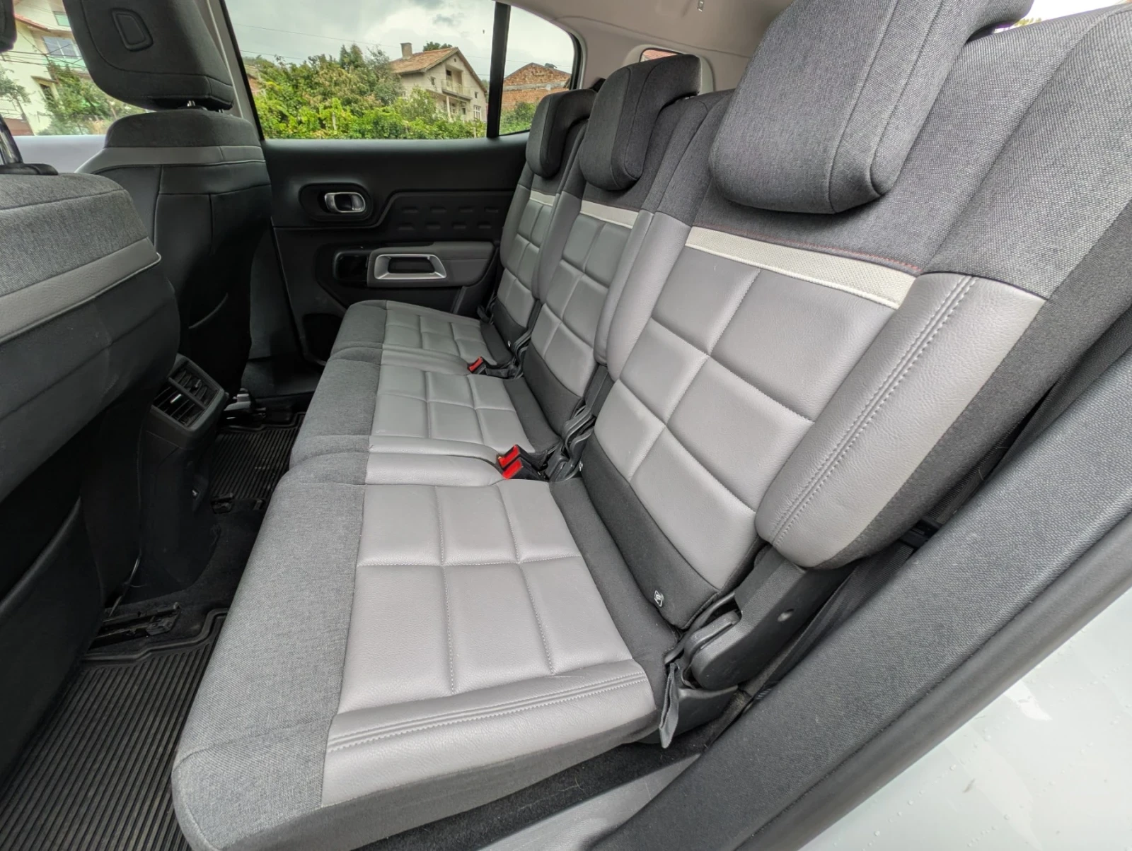 Citroen C5 Aircross 1.5 Blue HDi, снимка 15 - Автомобили и джипове - 53720332