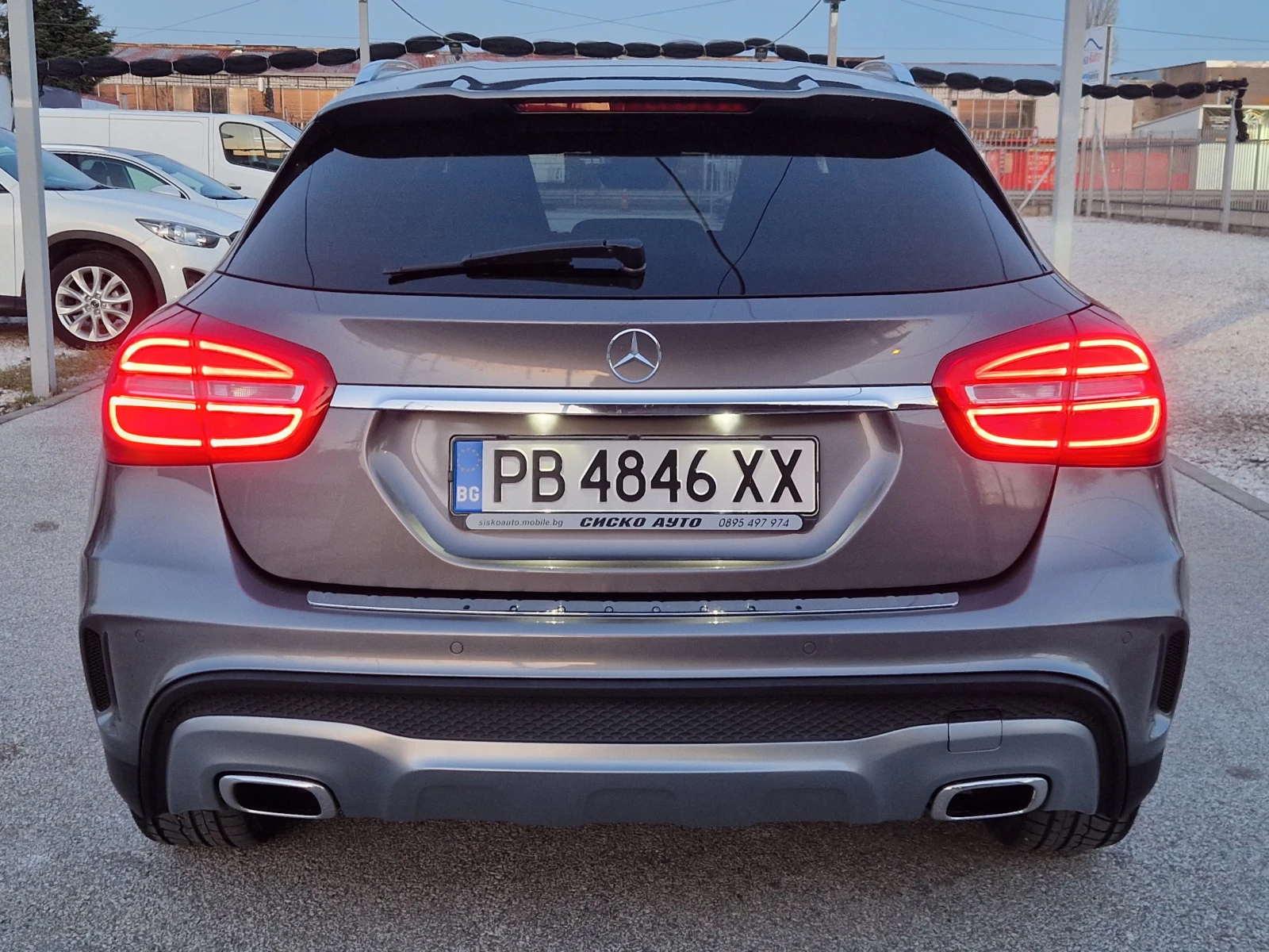 Mercedes-Benz GLA 220 AMG* FUL EKSTRI* CAMERA* HARMAN KARDON* PODGREV* F, снимка 3 - Автомобили и джипове - 53785906