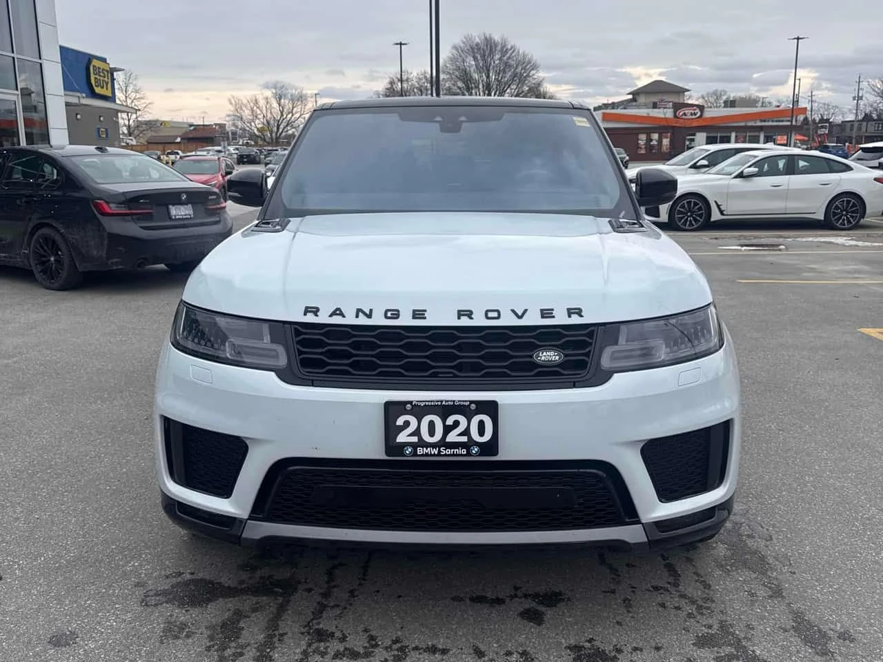 Land Rover Range Rover Sport * HSE * CARFAX * ОТ ПРЕДСТАВИТЕЛСТВО * , снимка 5 - Автомобили и джипове - 53949810