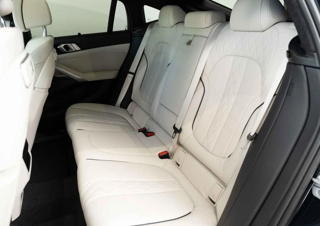 BMW X6 30d xDrive M-Sport, снимка 8 - Автомобили и джипове - 54105453