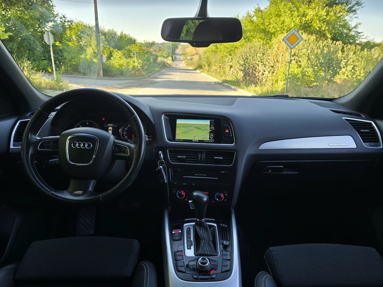 Audi Q5 3.0TDI S-Line Plus Quattro 239к.с , снимка 15 - Автомобили и джипове - 54973336