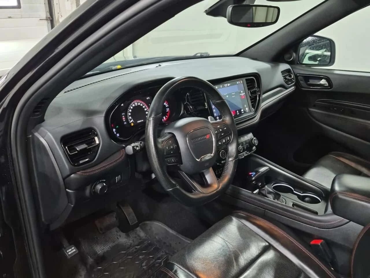 Dodge Durango * ОБДУХВАНЕ * ПОДГРЕВ * BLIND SPOT * KEYLESS , снимка 11 - Автомобили и джипове - 56327198