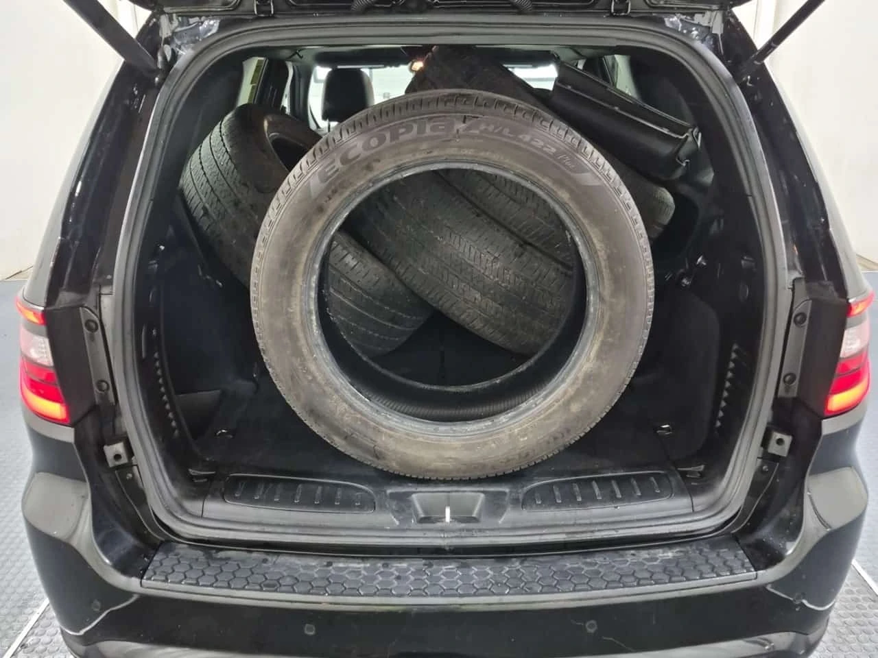 Dodge Durango * ОБДУХВАНЕ * ПОДГРЕВ * BLIND SPOT * KEYLESS , снимка 15 - Автомобили и джипове - 56327198