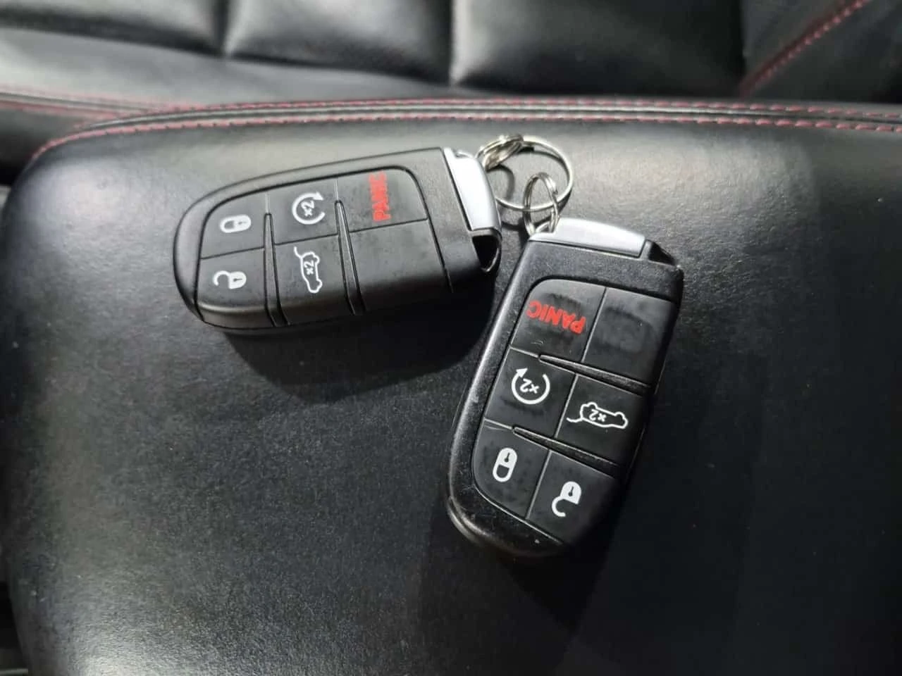 Dodge Durango * ОБДУХВАНЕ * ПОДГРЕВ * BLIND SPOT * KEYLESS , снимка 9 - Автомобили и джипове - 56327198