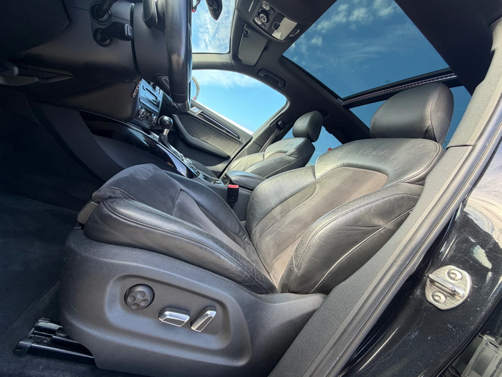 Audi SQ5 COMPETITION* 326кс* ПАНОРАМА, снимка 9 - Автомобили и джипове - 56580136