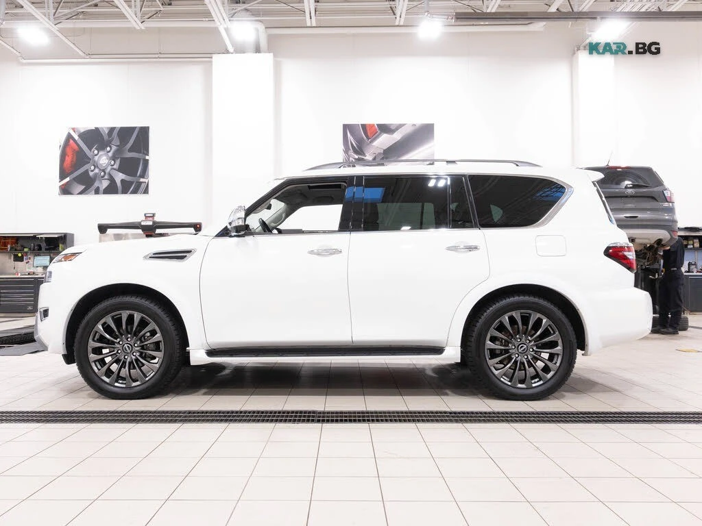 Nissan Armada Platinum 4WD* * 360cam* * Distronic* * , снимка 3 - Автомобили и джипове - 56742371