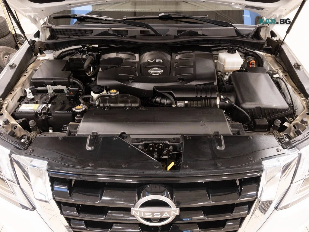Nissan Armada Platinum 4WD* * 360cam* * Distronic* * , снимка 17 - Автомобили и джипове - 56742371