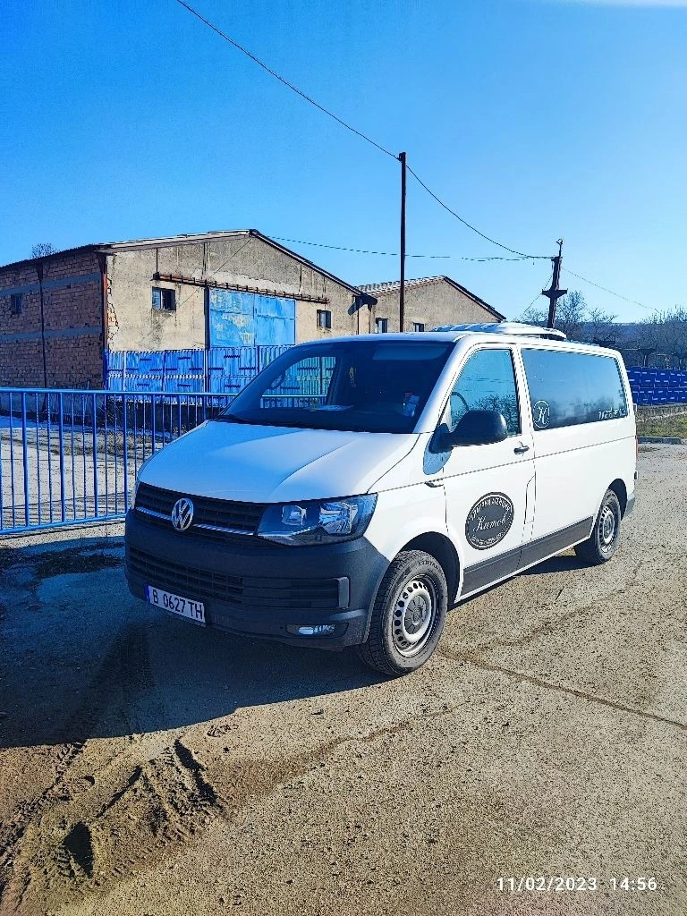 VW T6 2.0 150 катафалка по документи работи и на 220v, снимка 3 - Бусове и автобуси - 46714554