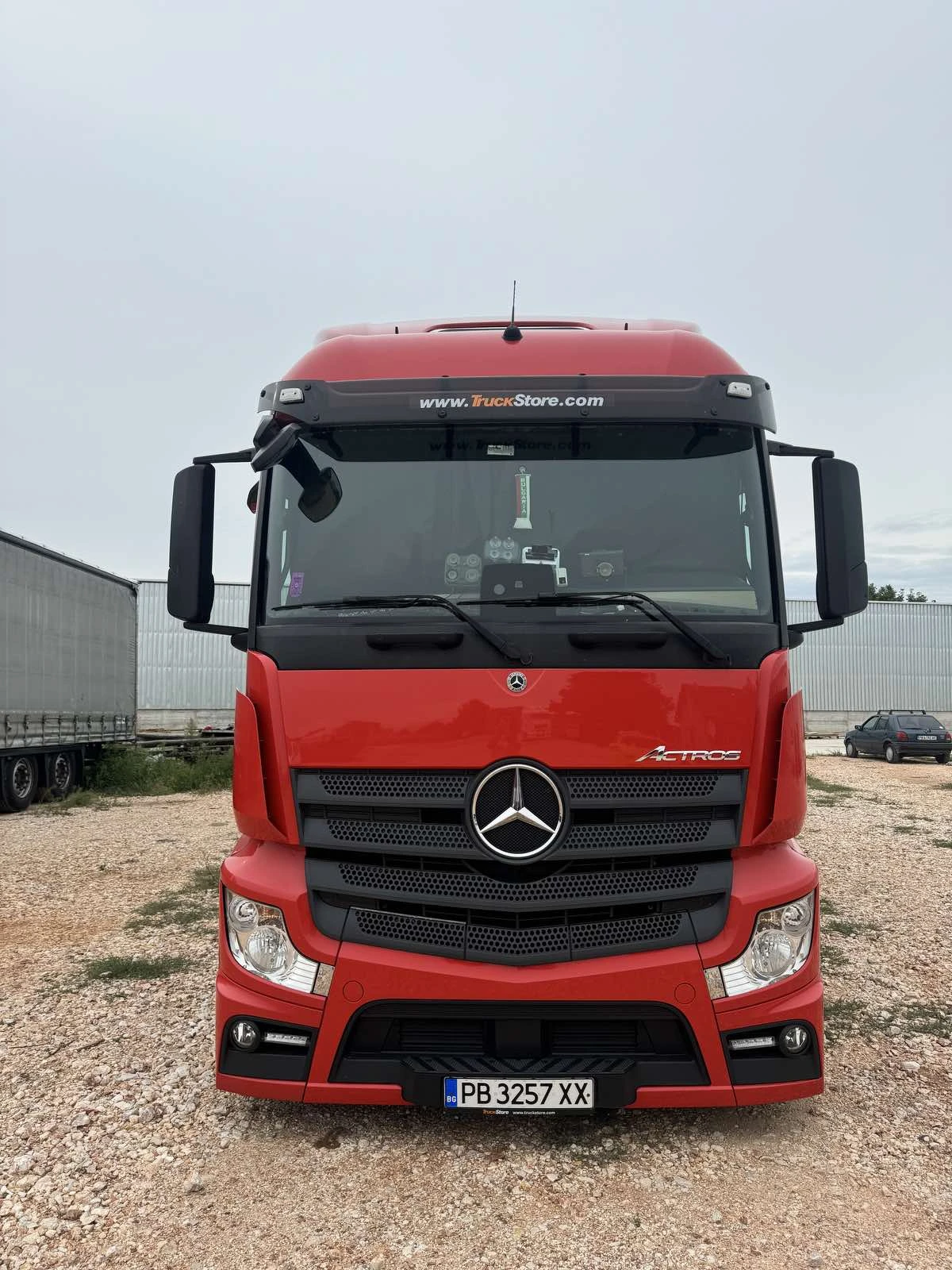 Mercedes-Benz Actros 1846 - изображение 2